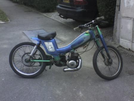 la mobilette (avent)